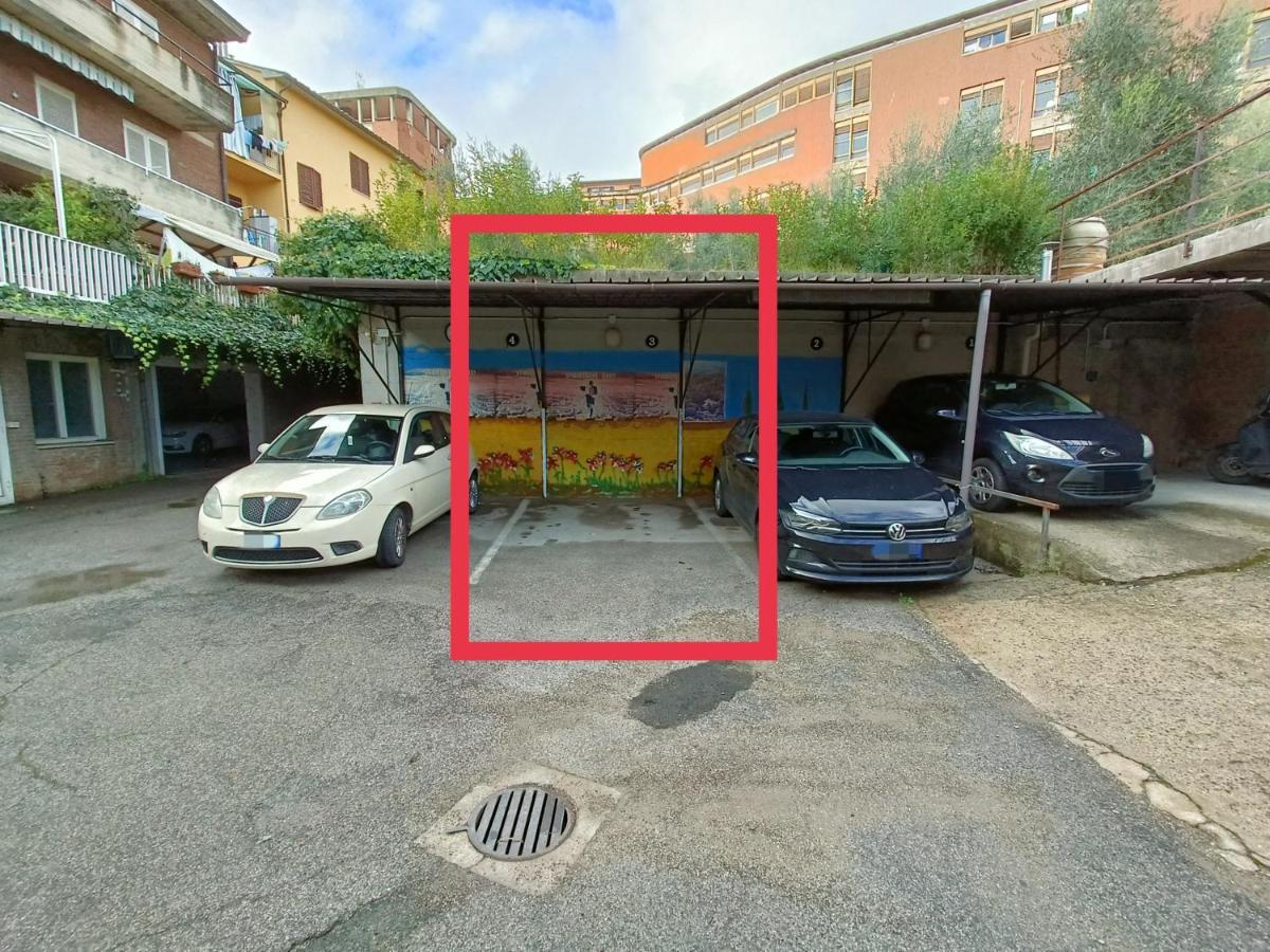 Ferienwohnung Firsthouse - Nel Centro Storico Con Parcheggio Gratuito Siena Exterior foto